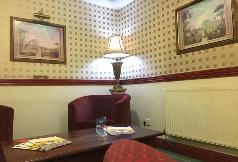 בית מלון כפרי Cedar Tree