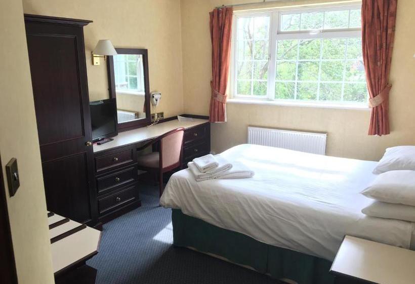 בית מלון כפרי Cedar Tree