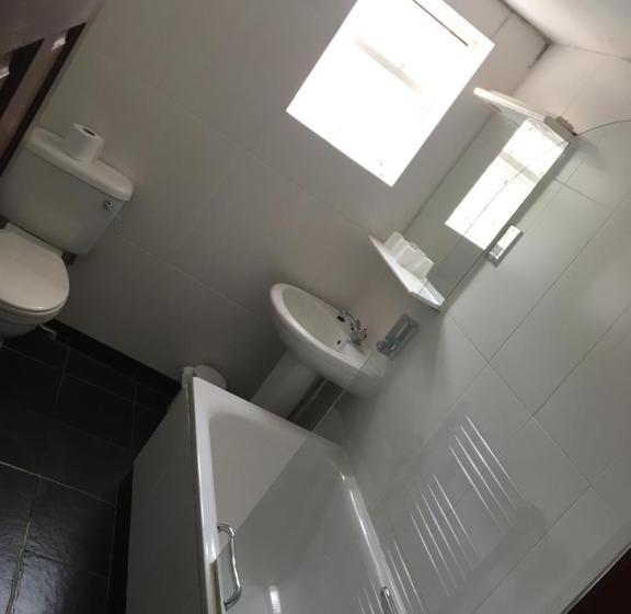 בית מלון כפרי Cedar Tree