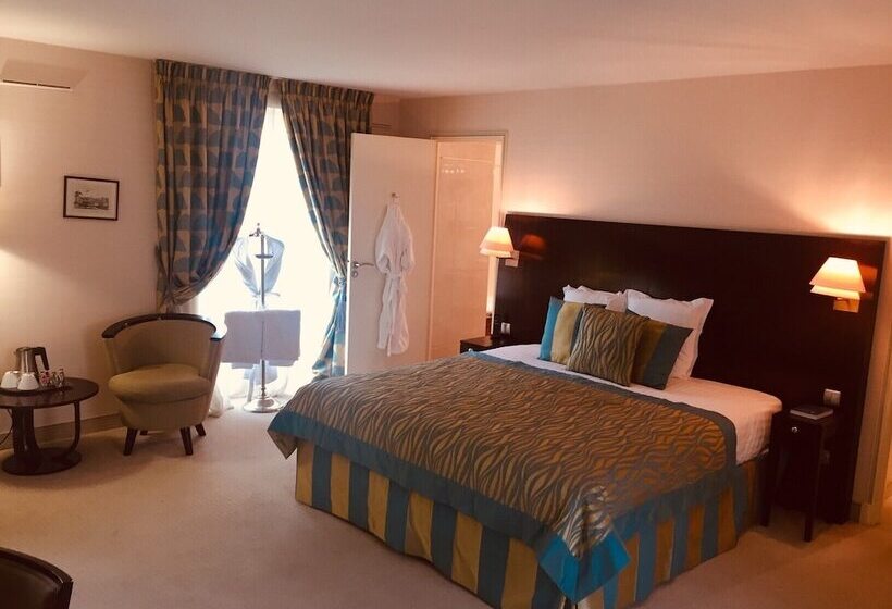 هتل Clos La Boetie & Spa