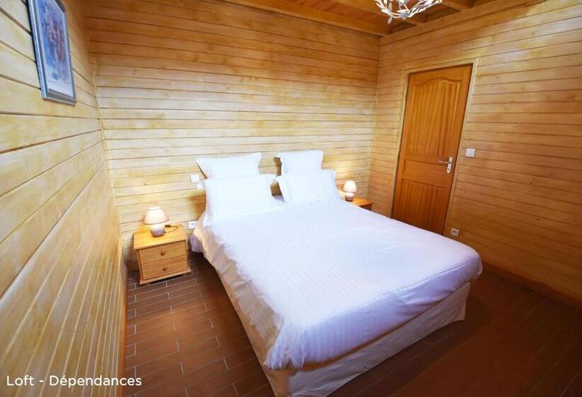 ホテル Domaine De Monrecour   Hôtel & Restaurant   Proche De Sarlat