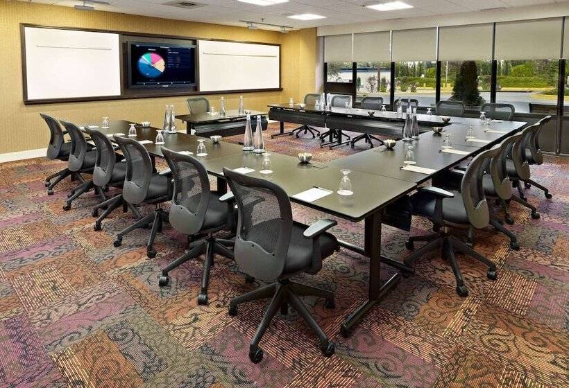 Wyndham Edmonton Hotel And Conference Centre