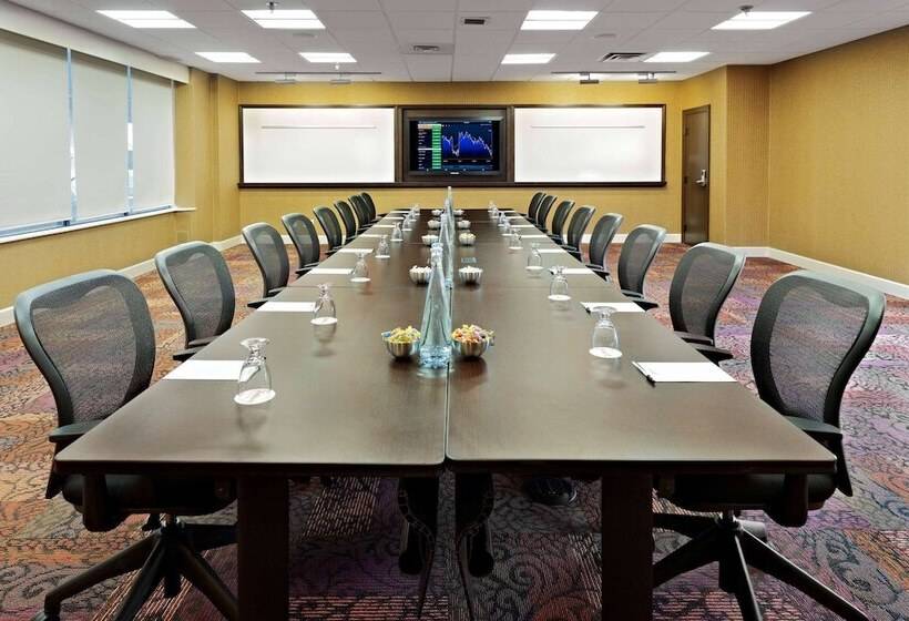 Wyndham Edmonton Hotel And Conference Centre