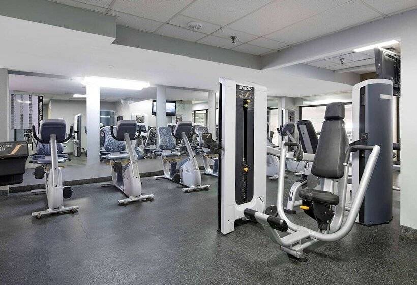 Wyndham Edmonton Hotel And Conference Centre