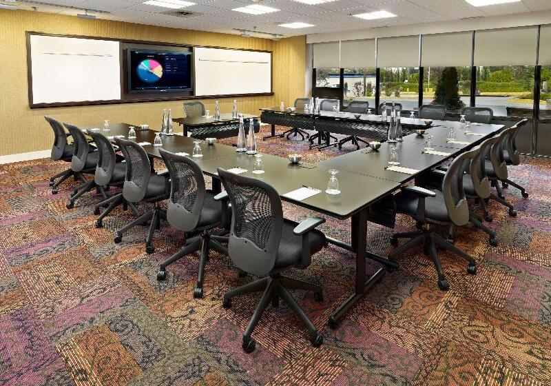 Wyndham Edmonton Hotel And Conference Centre