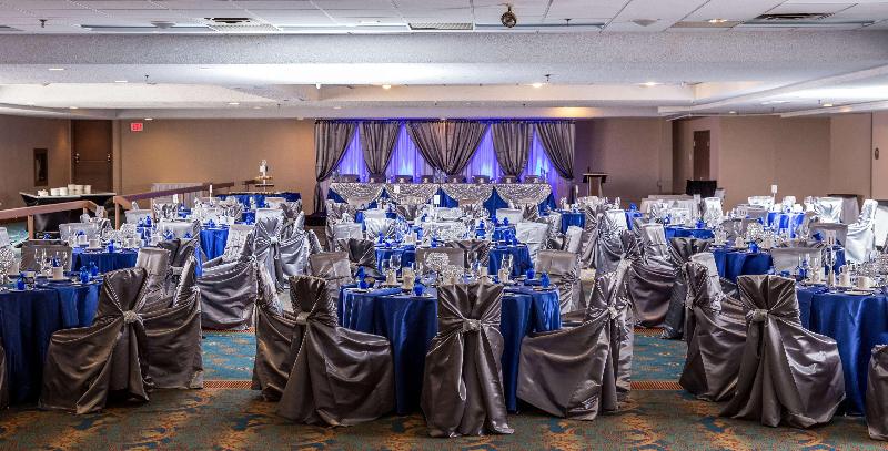 Wyndham Edmonton Hotel And Conference Centre