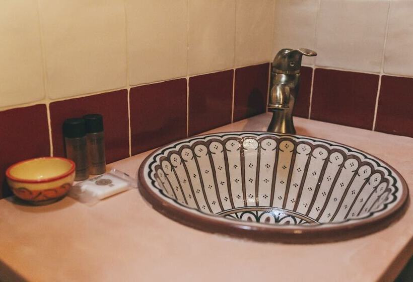 هتل El Riad Andaluz