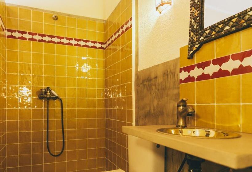 هتل El Riad Andaluz