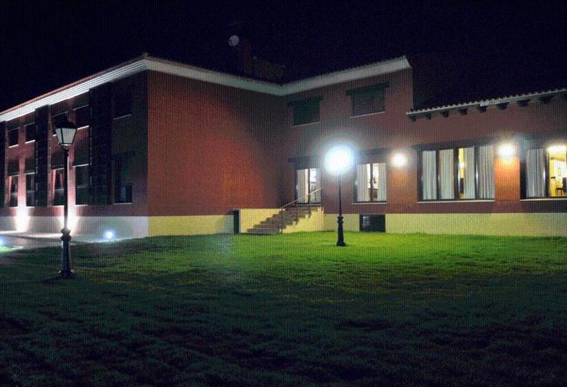 בית מלון כפרי El Rondón