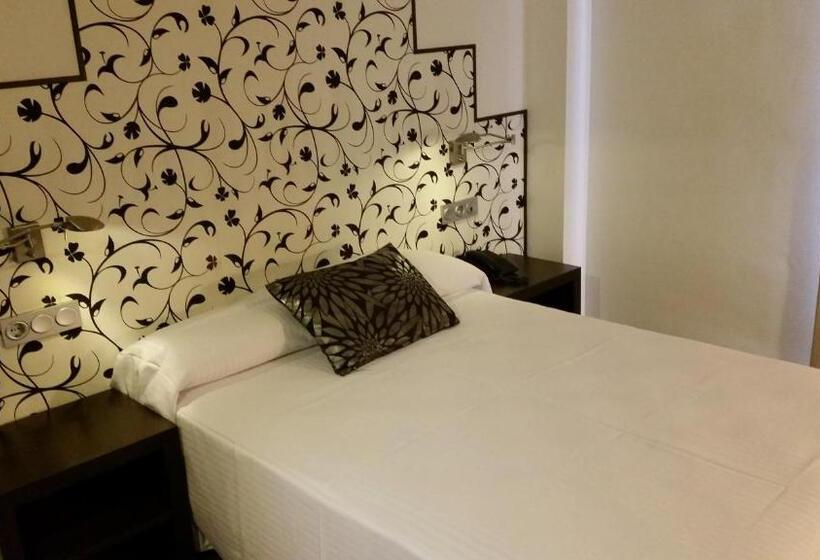 בית מלון כפרי Embarcadero De Calahonda De Granada