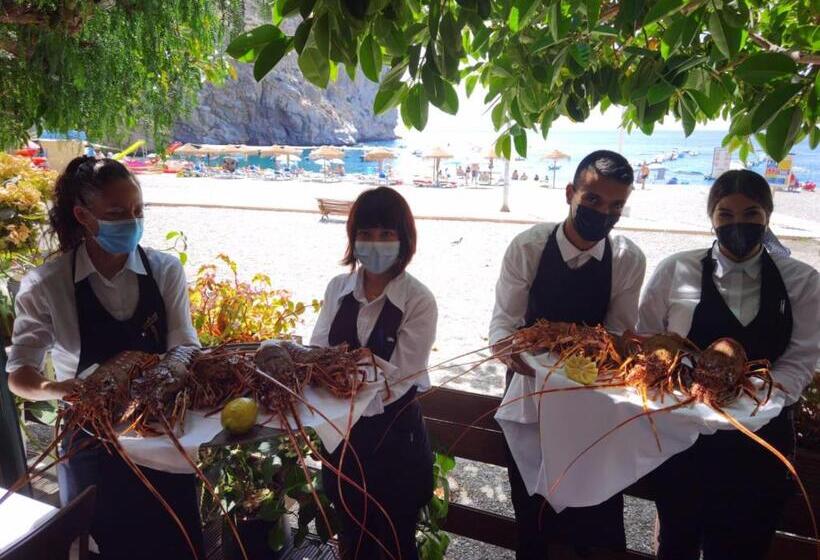 בית מלון כפרי Embarcadero De Calahonda De Granada