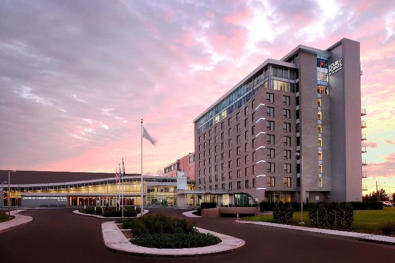 فندق Four Points By Sheraton Levis Convention Centre