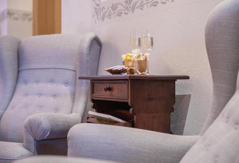 فندق Gasthof Zum Kirchenwirt