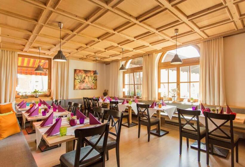 فندق Gasthof Zum Kirchenwirt