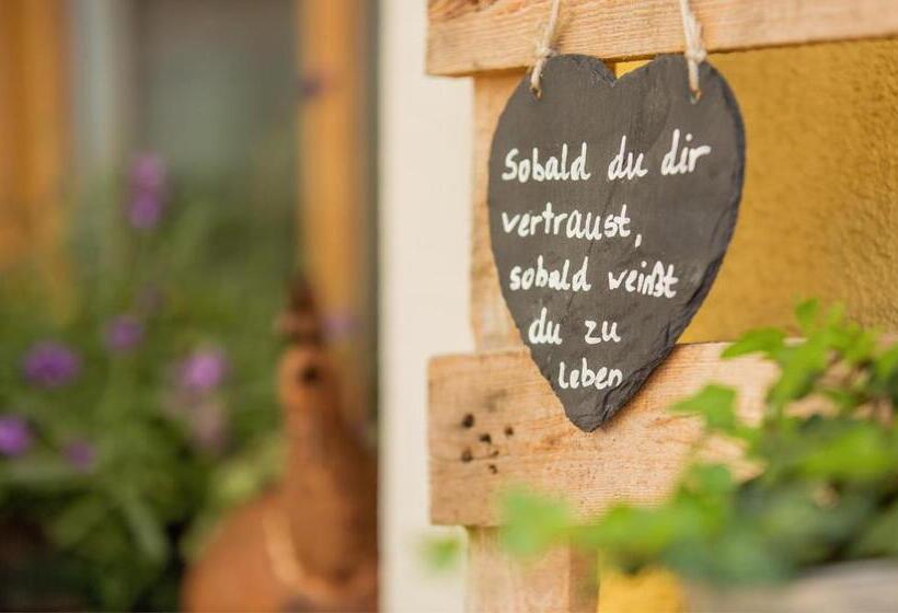 فندق Gasthof Zum Kirchenwirt