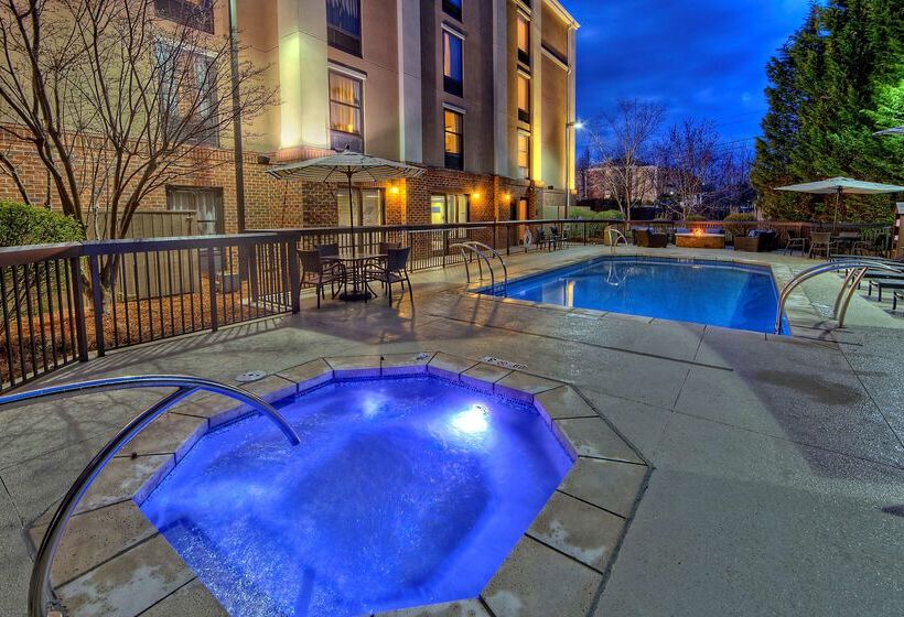 בית מלון כפרי Hampton Inn & Suites Asheville Airport