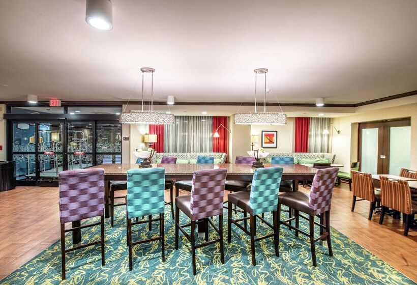 فندق Hampton Inn Ashevilletunnel Rd