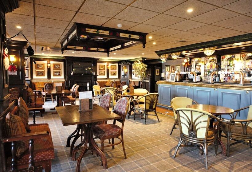 Отель Highfield