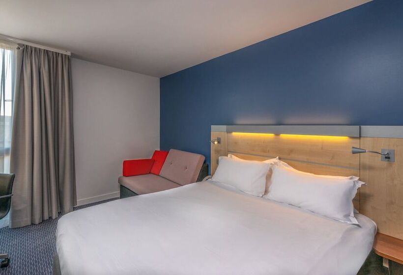 Отель Holiday Inn Express Saint Nazaire, An Ihg