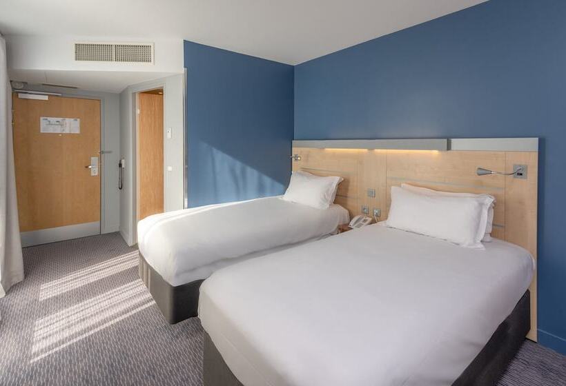 Отель Holiday Inn Express Saint Nazaire, An Ihg