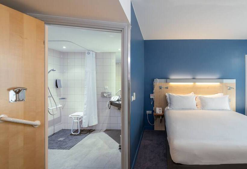 Отель Holiday Inn Express Saint Nazaire, An Ihg