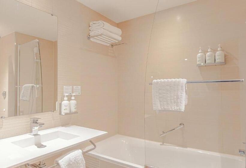 בית מלון כפרי Holiday Inn Mulhouse, An Ihg