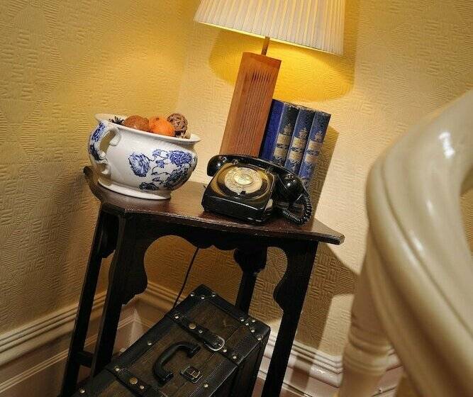 בית מלון כפרי Howarth House