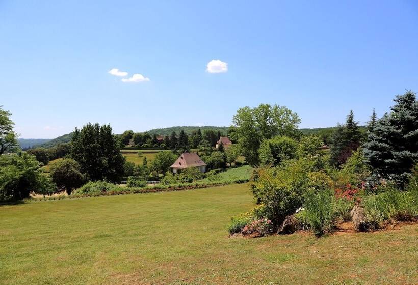 فندق Hôtel Le Clos Roussillon