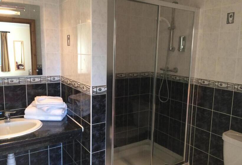 فندق Hunters Lodge Inn