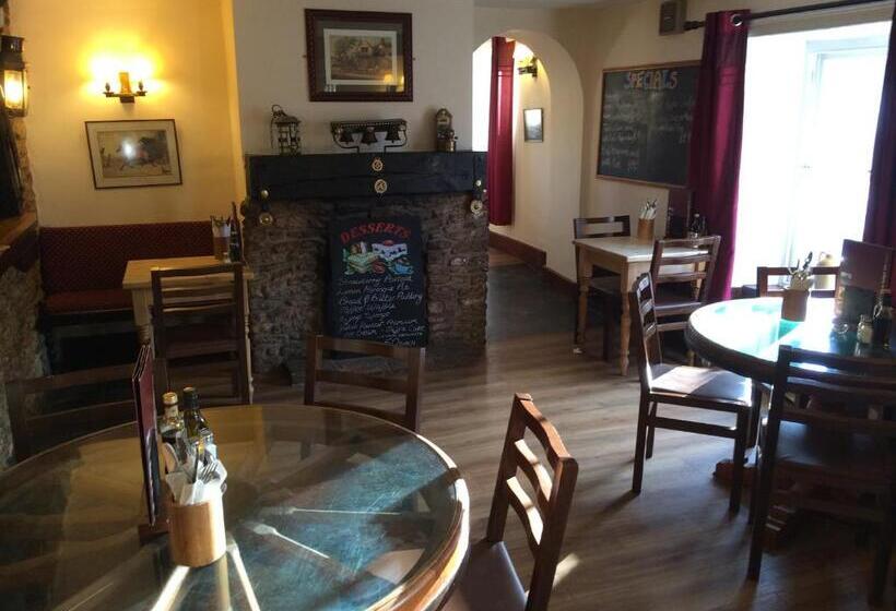 فندق Hunters Lodge Inn