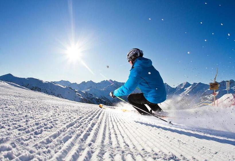 酒店 Kristall   Adults Only