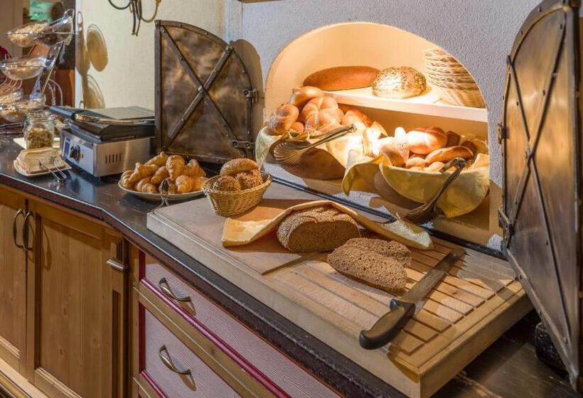 酒店 Kristall   Adults Only