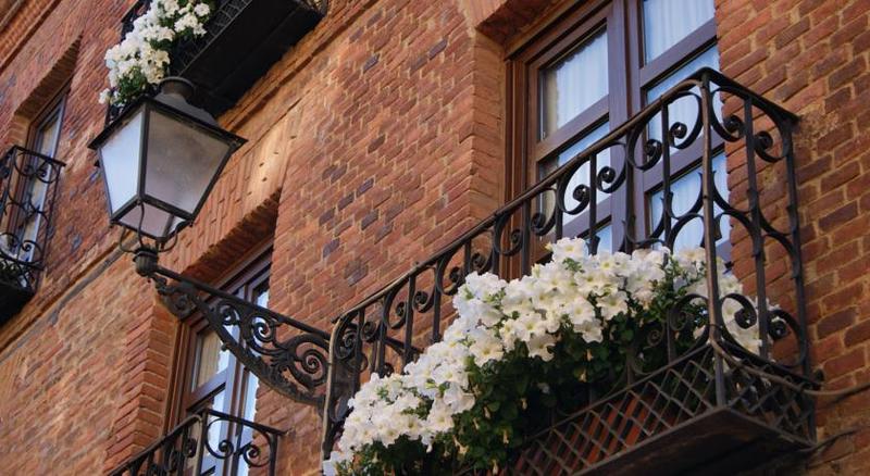 בית מלון כפרי La Posada Regia