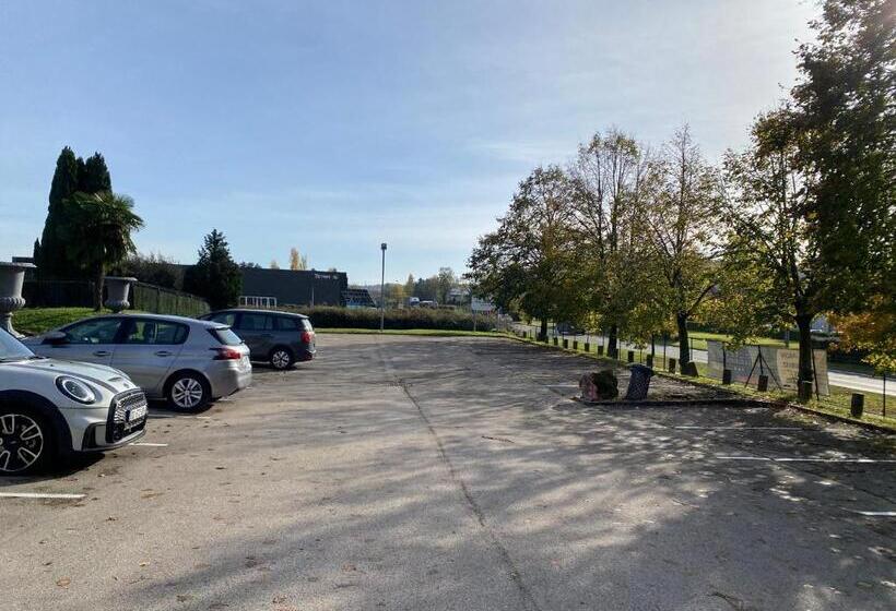 ホテル La Roseliere