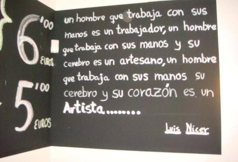 בית מלון כפרי León Tierra De Vinos