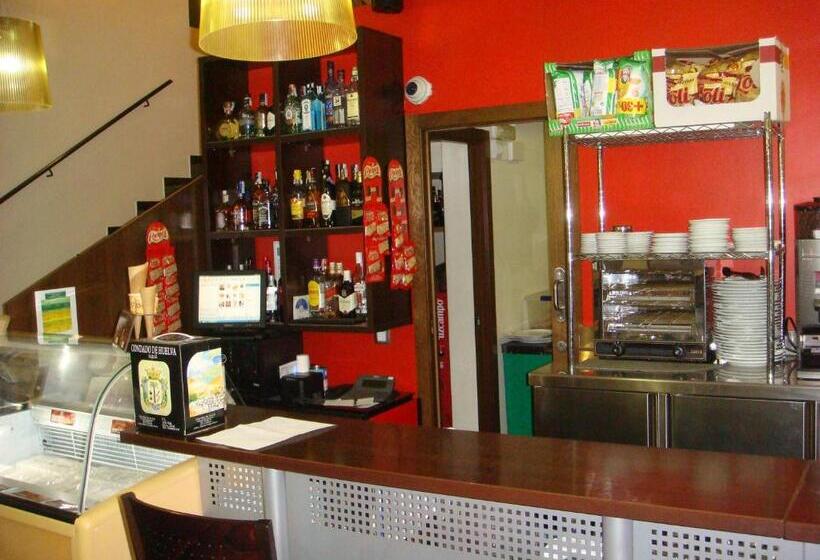 בית מלון כפרי León Tierra De Vinos