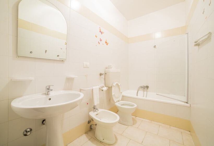 فندق Locanda Del Vecchio Borgo