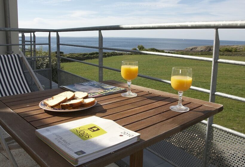 ホテル Logis Hôtel Vent D Iroise