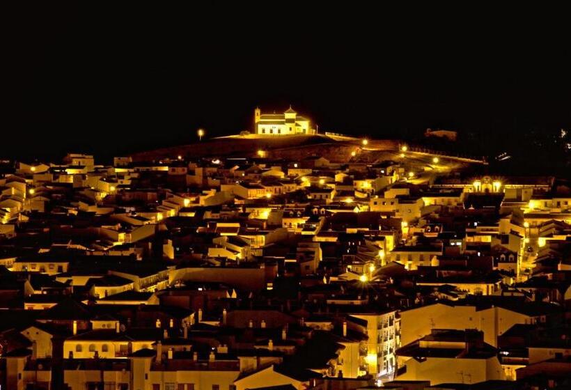 Отель Los Dolmenes