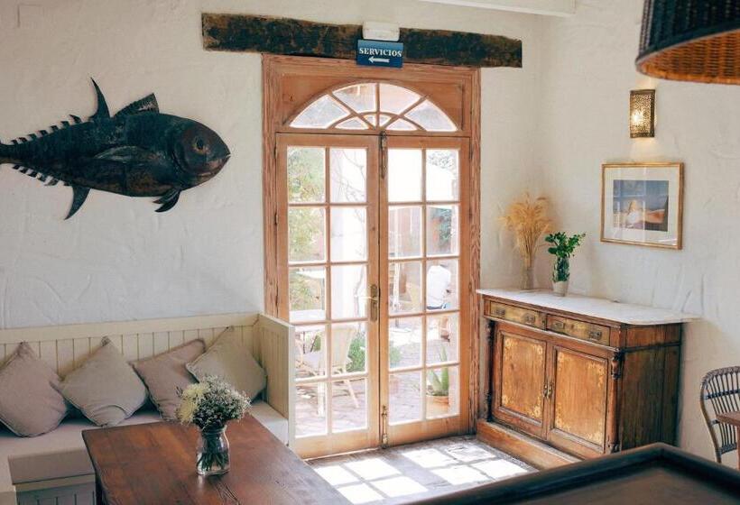 Отель Madreselva Grupo Califa