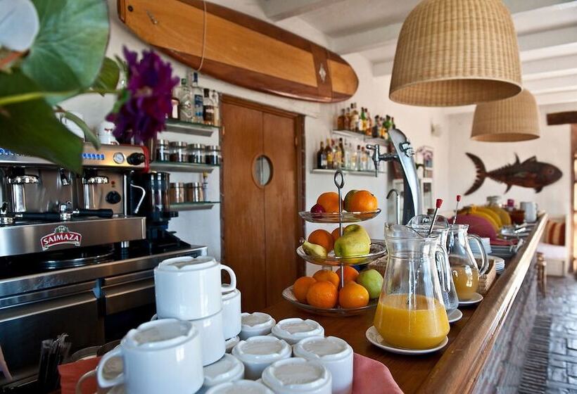 Отель Madreselva Grupo Califa