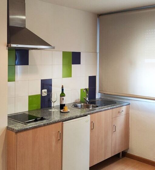 호텔 Metropol By Carris