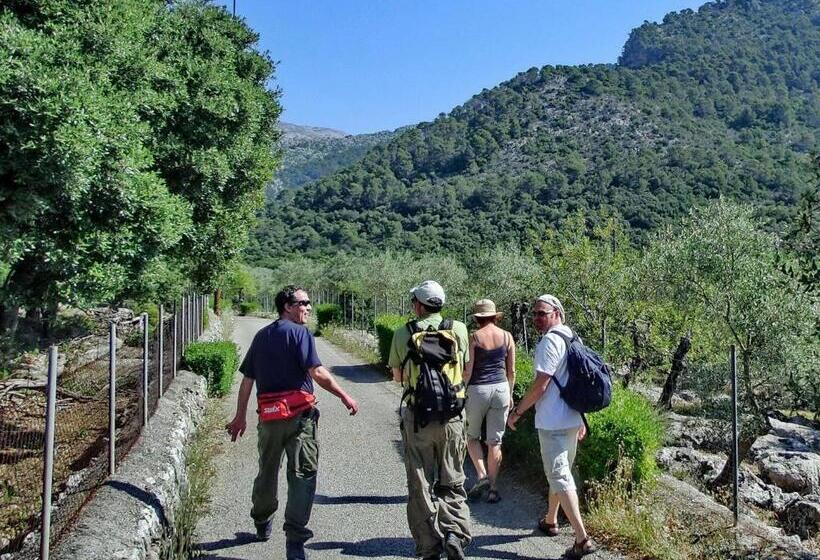 ホテル Monnaber Vell