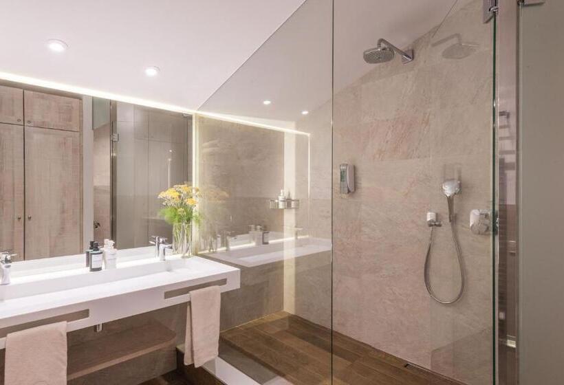 ホテル Monnaber Vell