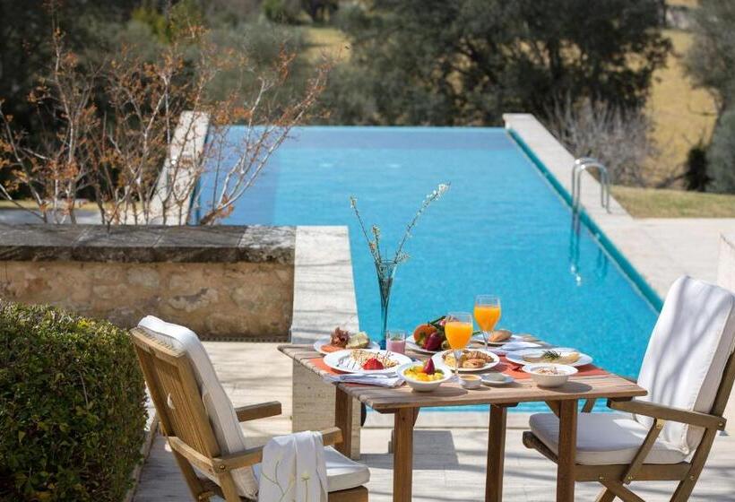 ホテル Monnaber Vell