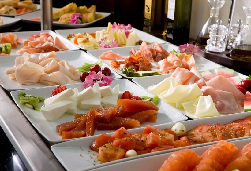 בית מלון כפרי NH Gijon