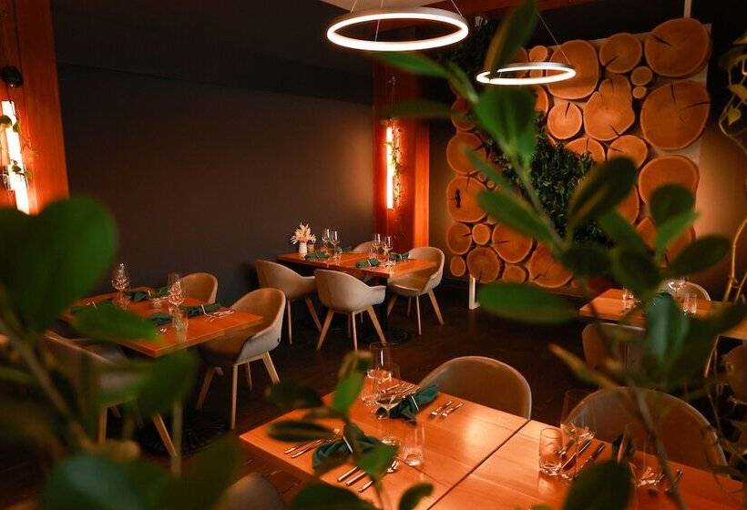 ホテル Nita Lake Lodge