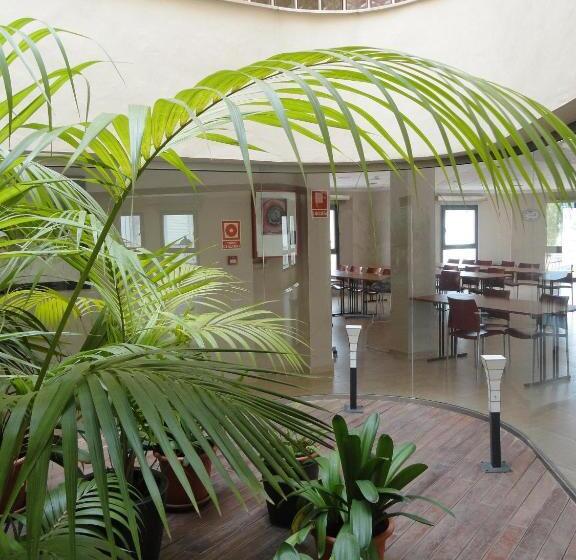 בית מלון כפרי Nou Avenida