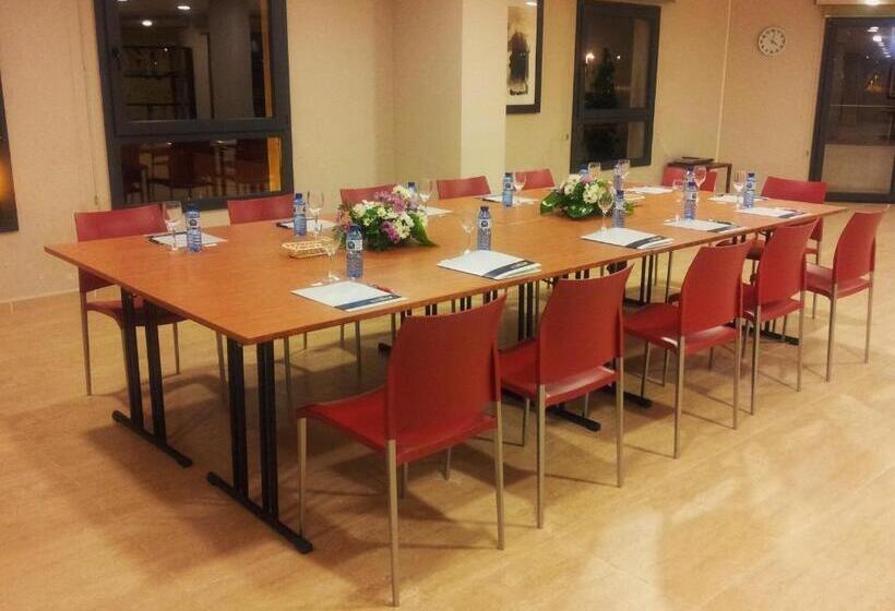 בית מלון כפרי Nou Avenida