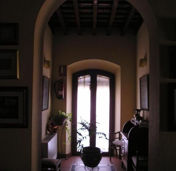 בית מלון כפרי Plaza Chica